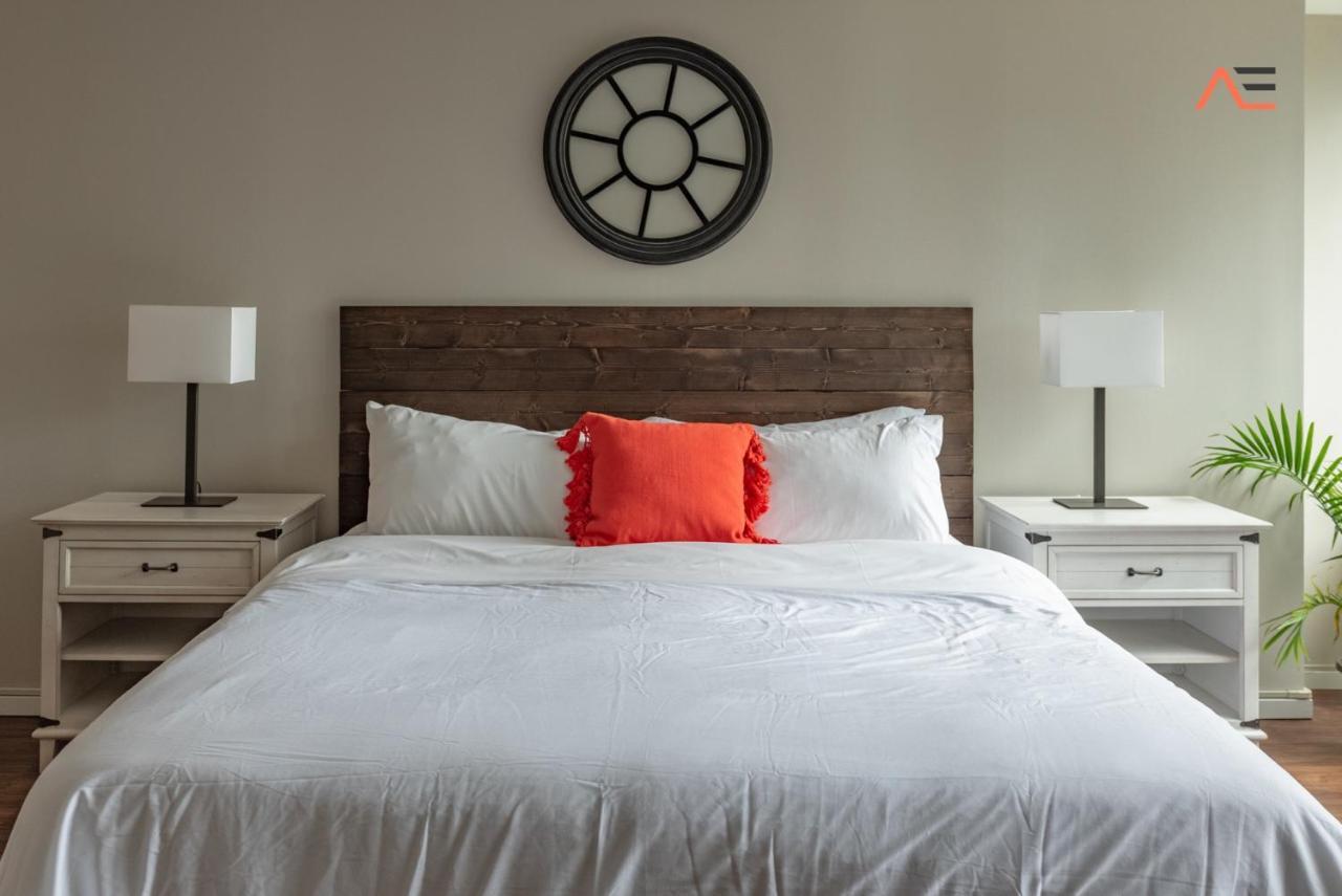 Envitae 3br Downtown Luxurious Views & Pool * Chicago