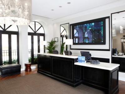 Hotel Express - Magnificent Mile By Ihg