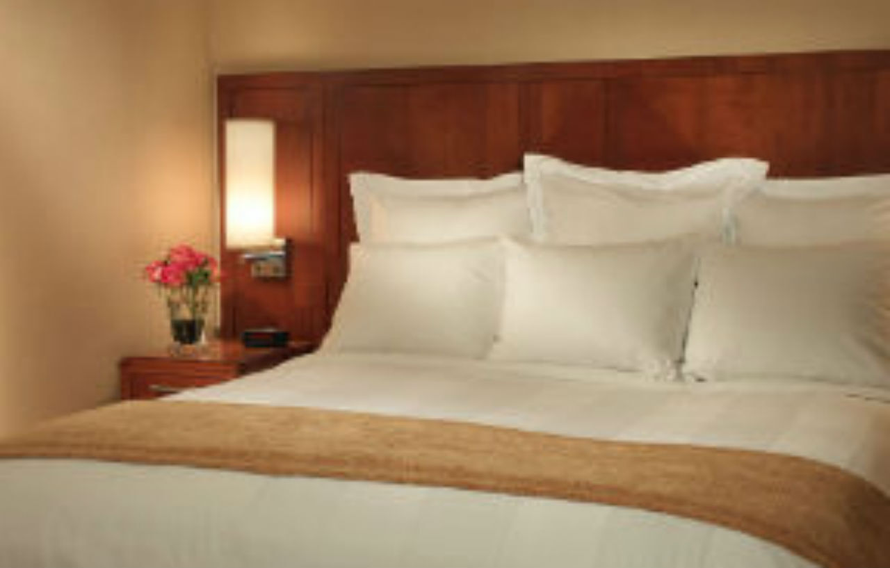 Courtyard By Marriott Downtown/river North Hotel Chicago