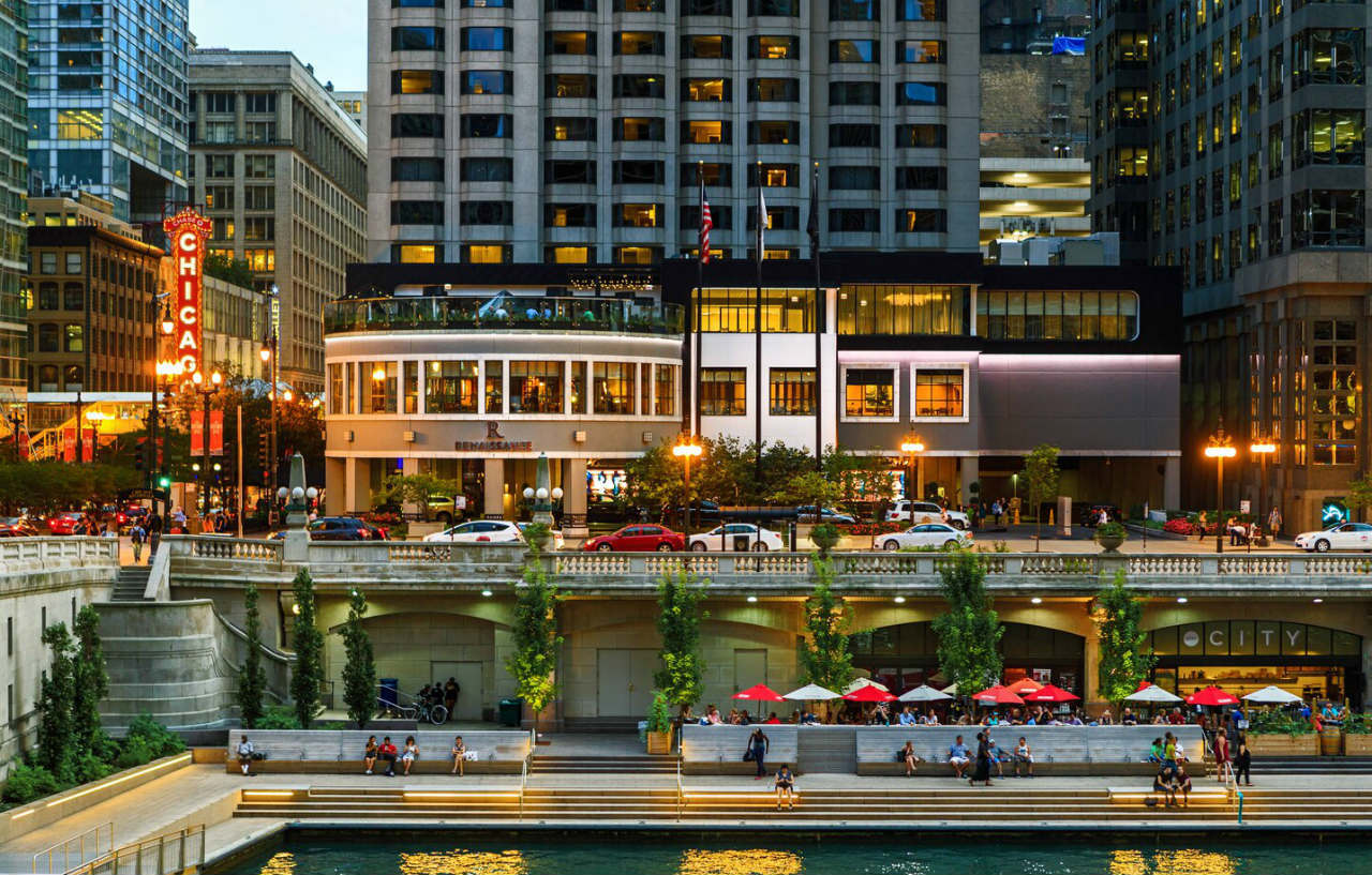Hotel Renaissance Downtown 4*