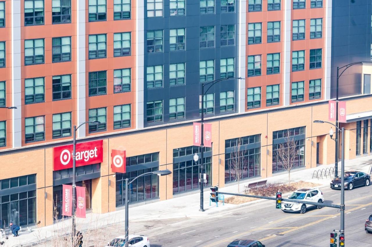 Gia Modern Luxury Suites Near Loyola University