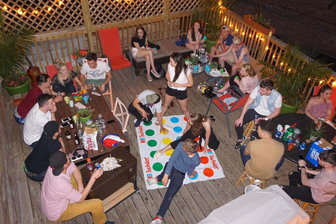 Wrigley - (adults Only) Albergue