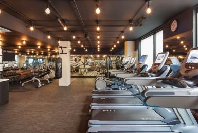 Hotel Emc2, Autograph Collection 4*