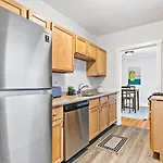 Apartment Vibrant 1br In Roscoe Village - Marshfield N3 *