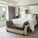 Four Seasons Hotel Chicago