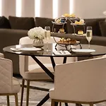 Four Seasons 5*