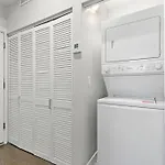 Cozy & Modern 3Br Apartment - Division 201W 301W Rep