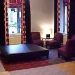 Saint Clair - Magnificent Mile 4*