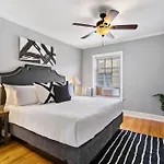 Chic 1Br Apt Close To Everything - Marshfield E3