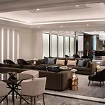 Four Seasons Hotel 5*