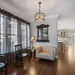 Luxe 5Br 5Ba Single-Family Home With Free Parking & Pet Friendly!