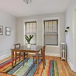 Complete 1Br Apartment Near Attractions - Belmont C1