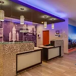 Best Western Plus Hyde Park Chicago Hotel