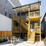 French Design-Inspired West Loop Apartment With Private Balcony & Large Backyard Condo