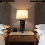 Hotel Sheraton Grand Riverwalk Chicago