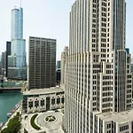 Sheraton Grand Riverwalk Hotel 4*
