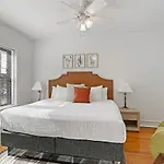 3Br Sunny And Spacious Apartment Near Restaurants - Stratford 2S Rep