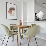 Lakeview Studio W Pool Gym Nr Lincoln Park Chi-712
