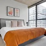 Bright Loop 1Br W Pool Gym Nr L Chi-725