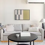 Loop 1br W Lounge Gym Roof Nr L Chi-693 *