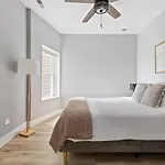 Edgewater 3Br Nr Loyola Red Line Chi-906
