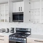 Edgewater 2Br Nr Loyola Red Line Chi-904