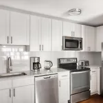 Lakeview 2Br W Wd Bbq Nr Belmont L Chi-734