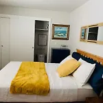 Roger\'S Park 2 Bedroom Spacious With Free Parking