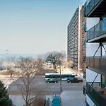 Edgewater 1Br Nr Thorndale Red Line Station Chi-927