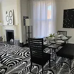 Foxy Flat