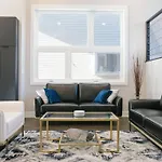 Magnificent New Home W/8 Beds & Free Parking