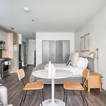 Loop Studio W Gym Wd Pool Nr Willis Tower Chi-500