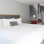 Hotel Saint Clair - Magnificent Mile Chicago