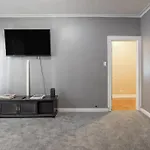 2 Blocks From Beach 4 Bed 3 Bath Condo Perfect For Groups
