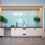 Apartment W Loop W Gym Pool Coworking Nr Uic Chi-438 Chicago