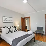 Apartment Warm & Inviting 2br - Fullerton 1b