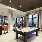 W Loop Studio W Pool Gym Nr Restaurant Row Chi-283