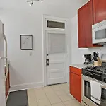 Ideal, Spacious & Furnished 1Br Apartment - Cullom C2