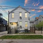 Cozy North Side Oasis