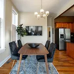 Getaway In The Heart Of Pilsen Chicago