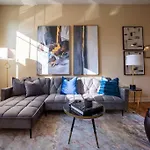 Getaway In The Heart Of Pilsen Chicago