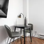 Apartment Gold Coast W Doorman Gym 2 Blocks To L Chi-917
