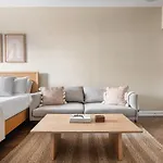 Gold Coast W Doorman Gym 2 Blocks To L Chi-917 Apartment *