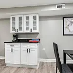 Brand New Luxury Cozy Garden Unit