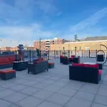 Luxury 3Br Spacious Suite Sleeps 8 Guests With Patio, Skyline View, Optional Parking And Gym Access Near Mccormick Place And Lakefront