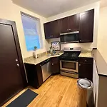 Huge Lakeview Retreat Sleeping 20 With Parking!