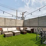 Stunning 2 Floor Penthouse Downtown