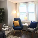 Lakeview 3Br Walk To Wrigley, Lake, Dining & Train