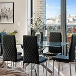 Designer 3Bed 2Bath New Apt W Ample Hangout Space