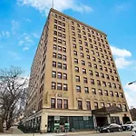 1Br Sleek And Comfy Chicago Apartment - Bstone 908